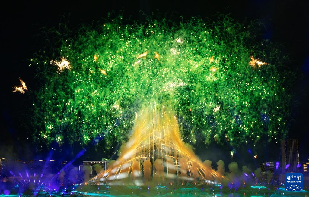 年终稿丨新华社体育部评出2025年国际体育十大新闻